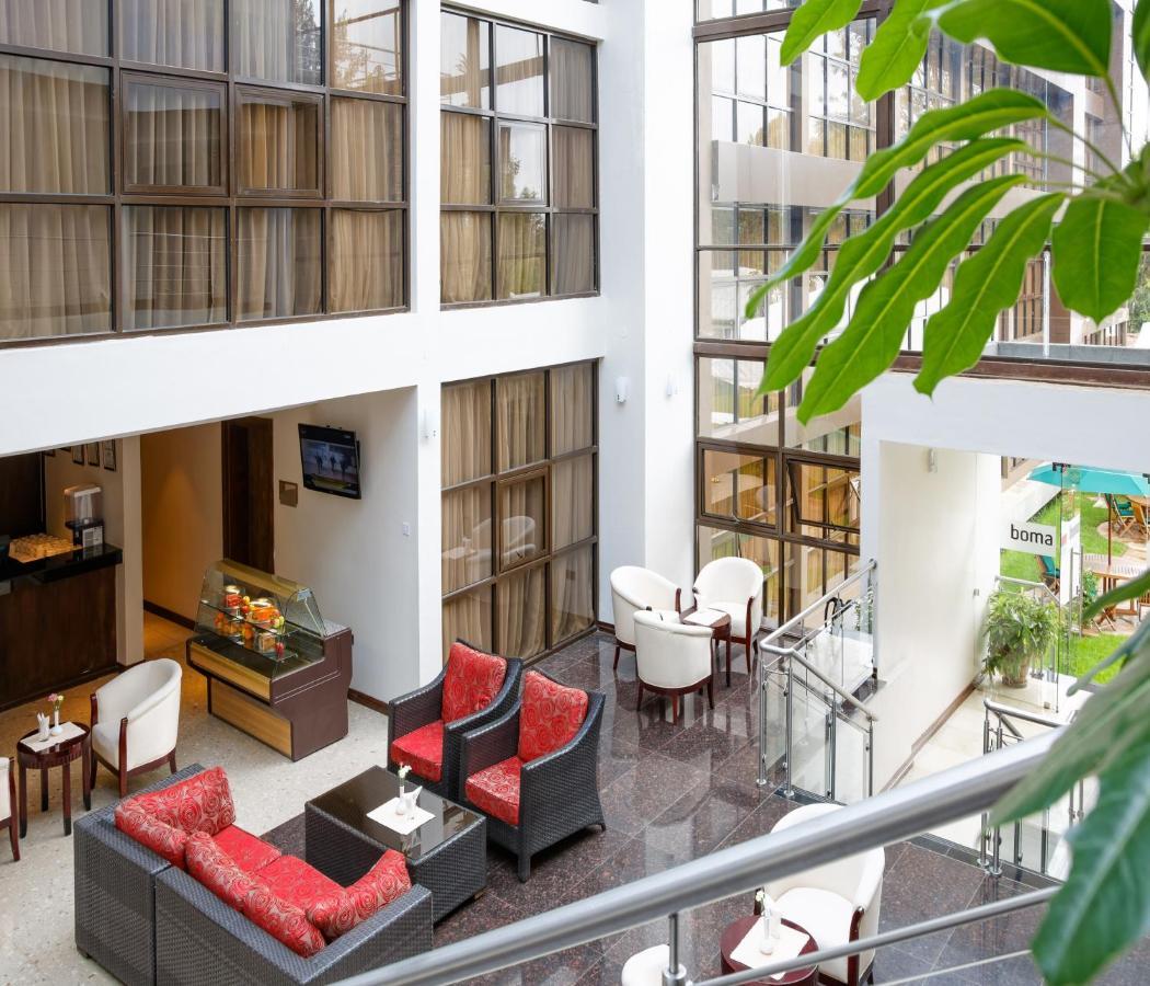 Boma Inn Элдорет Экстерьер фото