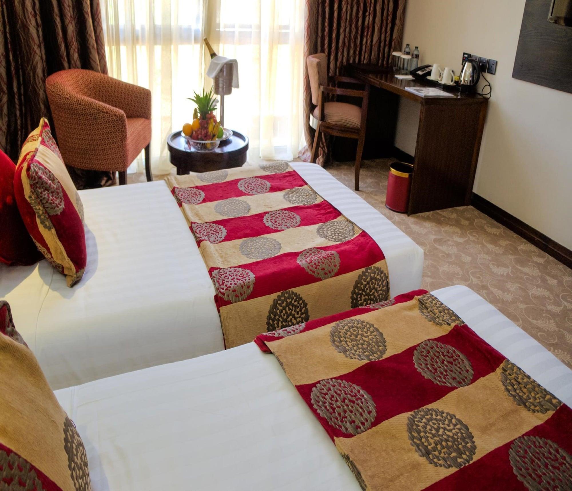Boma Inn Элдорет Экстерьер фото