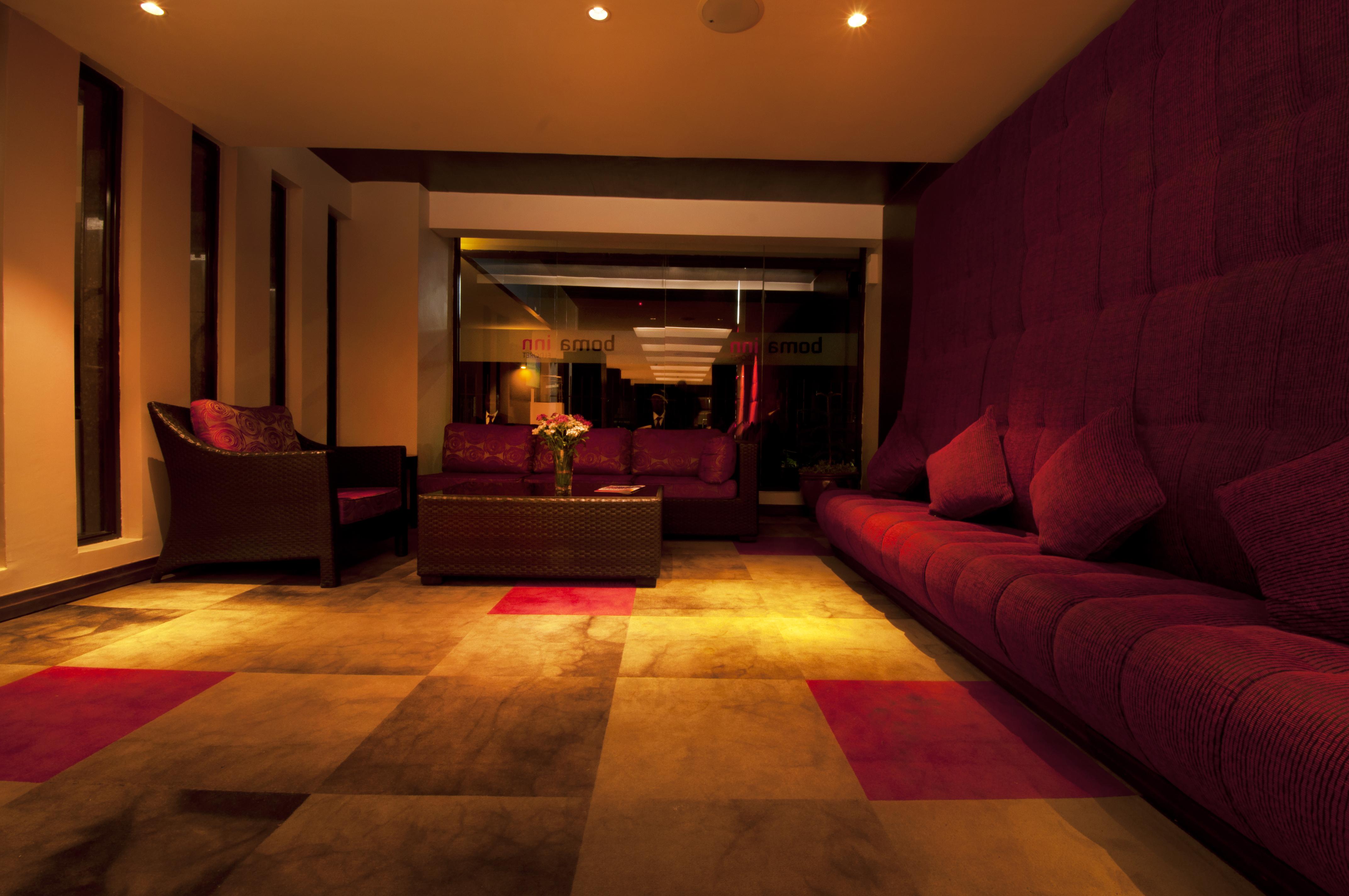 Boma Inn Элдорет Экстерьер фото