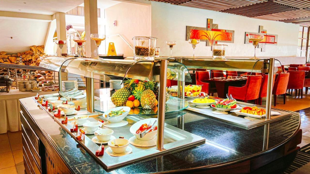 Boma Inn Элдорет Экстерьер фото